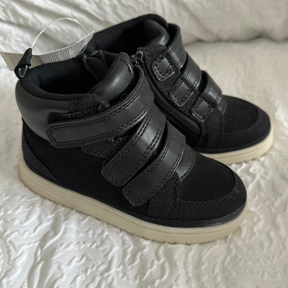 GAP toddler sneakers black Velcro high top 8